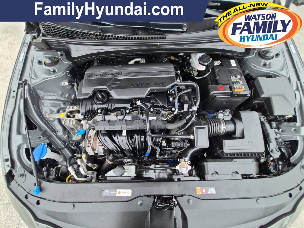 2025 Hyundai Elantra SEL - Photo 29