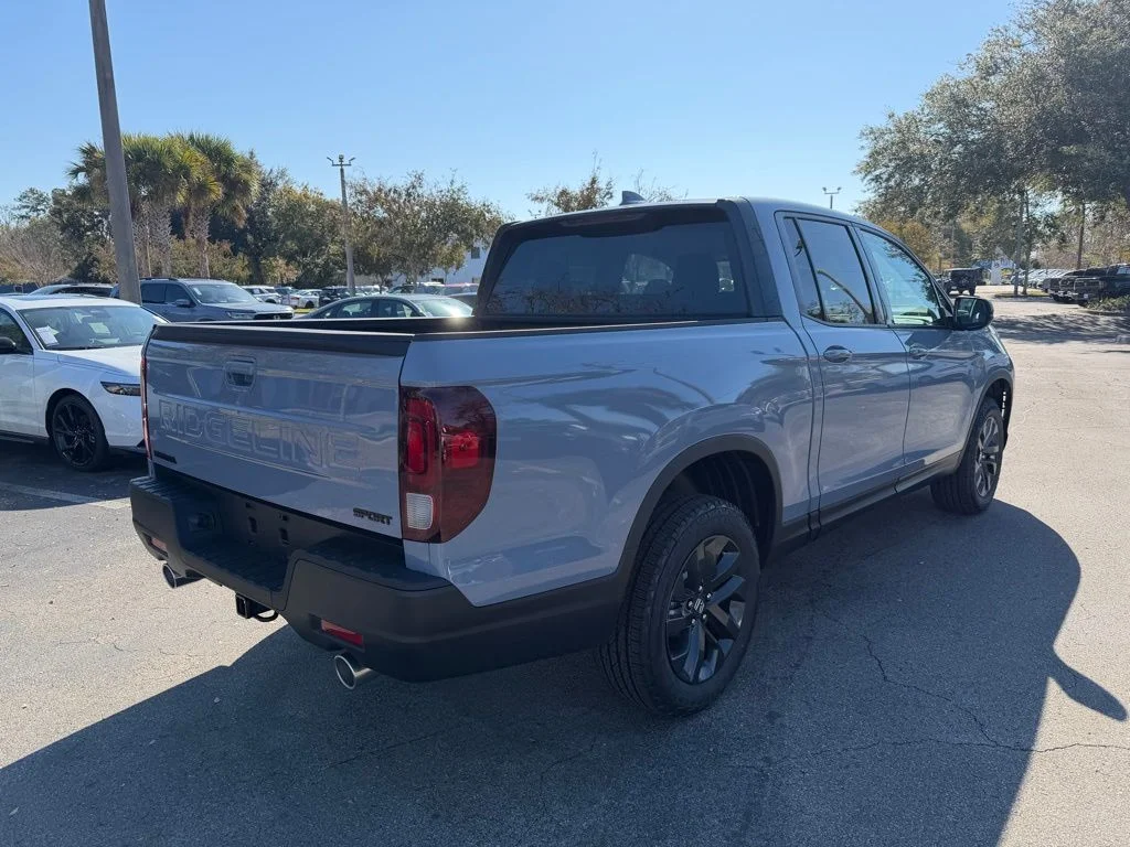 2026 Honda Ridgeline Sport - Photo 6