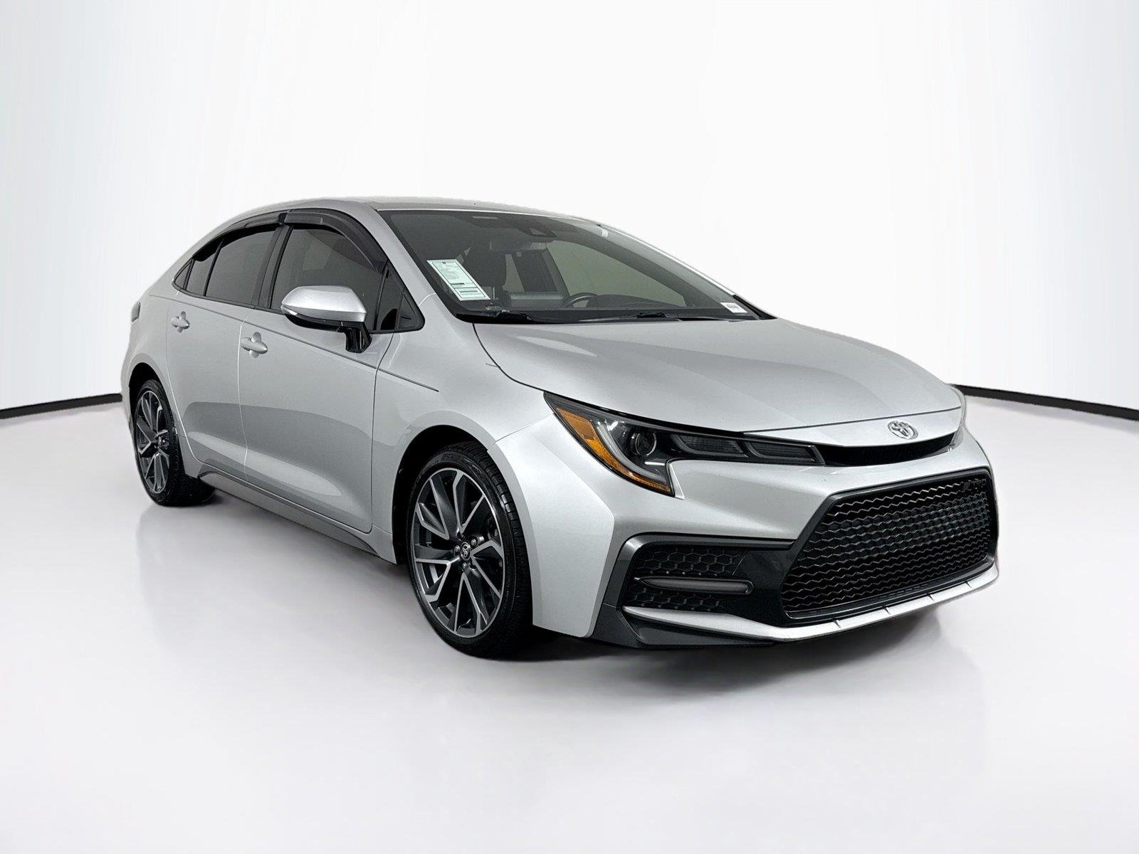 Certified Used 2022 Classic Silver Metallic Toyota SE image 8