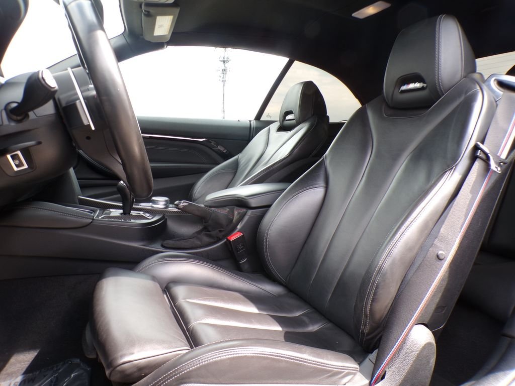 Used 2019 Mineral Grey Metallic BMW Base image 15