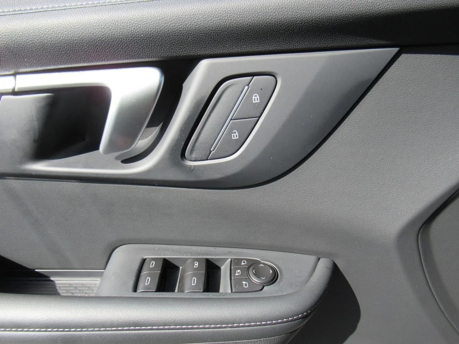 Used 2026 Gray Buick Preferred image 24