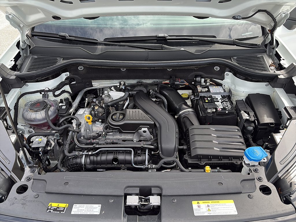 Used 2025 Pure White Volkswagen S image 29