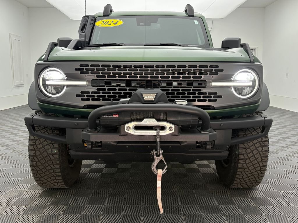 Used 2024 Green Metallic Ford Everglades image 15