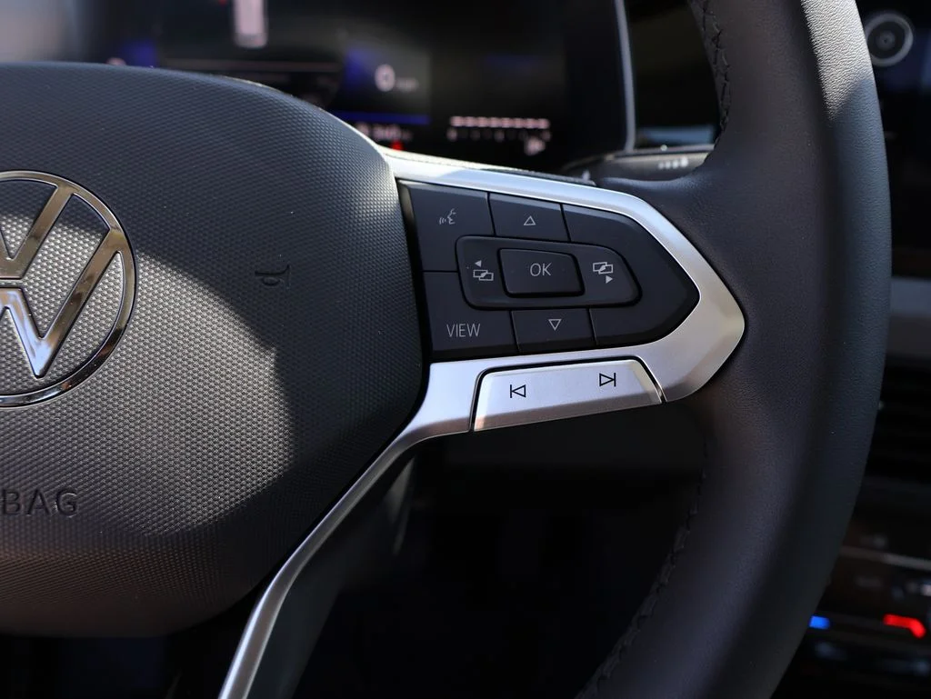 New 2026 Gray Volkswagen 1.5T SE image 30