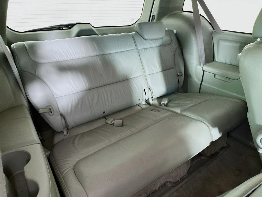 Used 2007 Nimbus Gray Metallic Honda Touring image 34