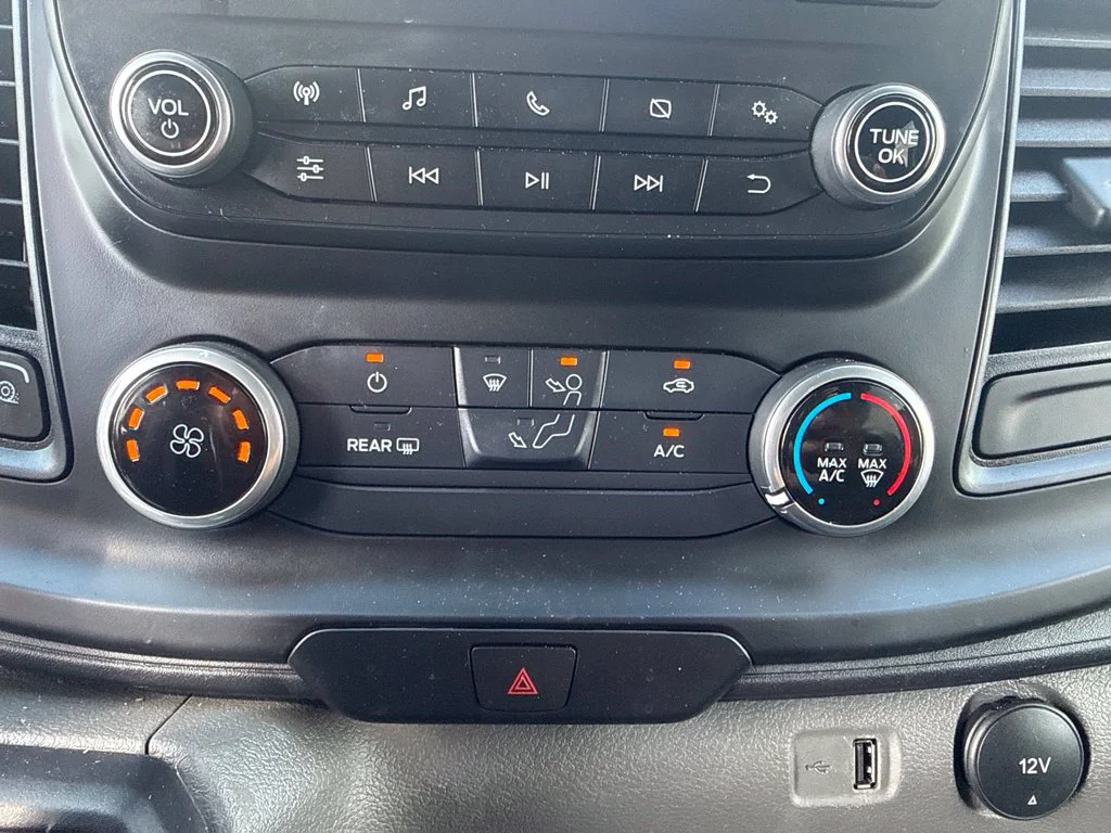 Used 2023 White Ford XL image 17