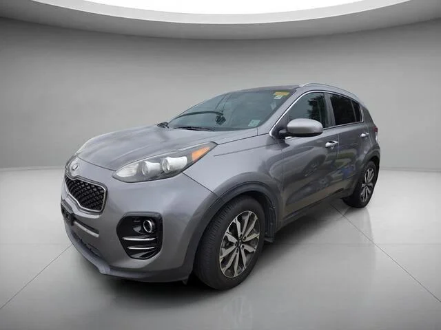Used 2017 Mineral Silver KIA EX image 1