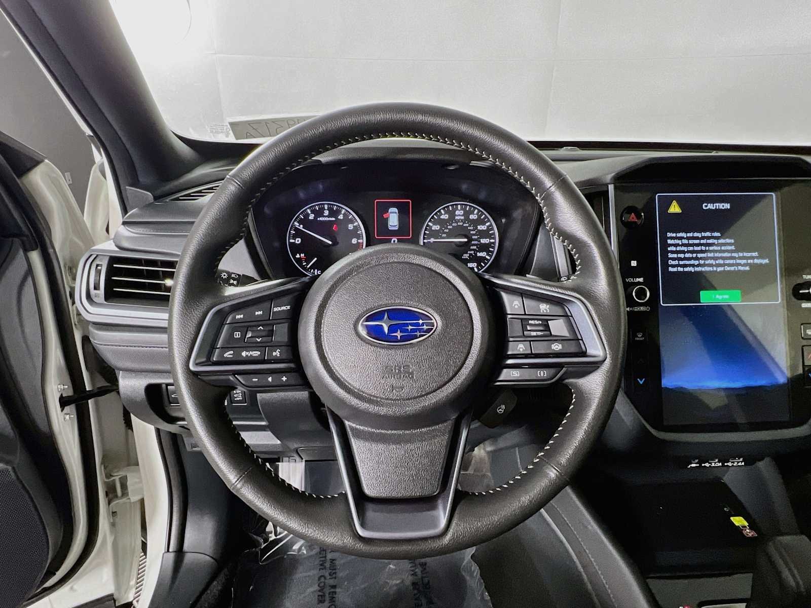 Used 2025 Crystal White Pearl Subaru Limited image 11