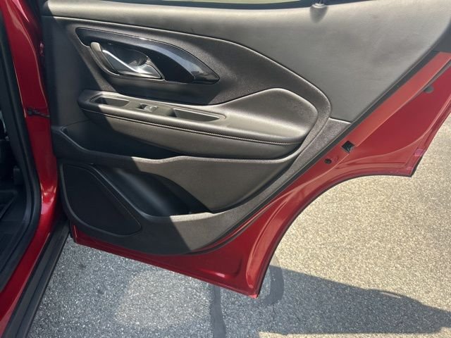 Used 2024 Red GMC AT4 image 13