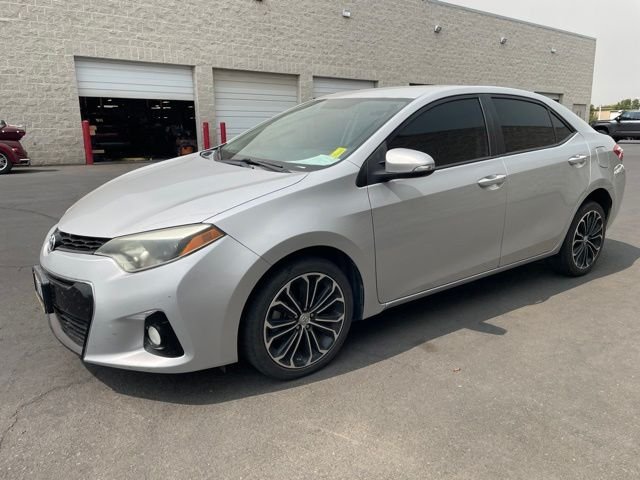 Used 2016 Silver Toyota S Plus image 3