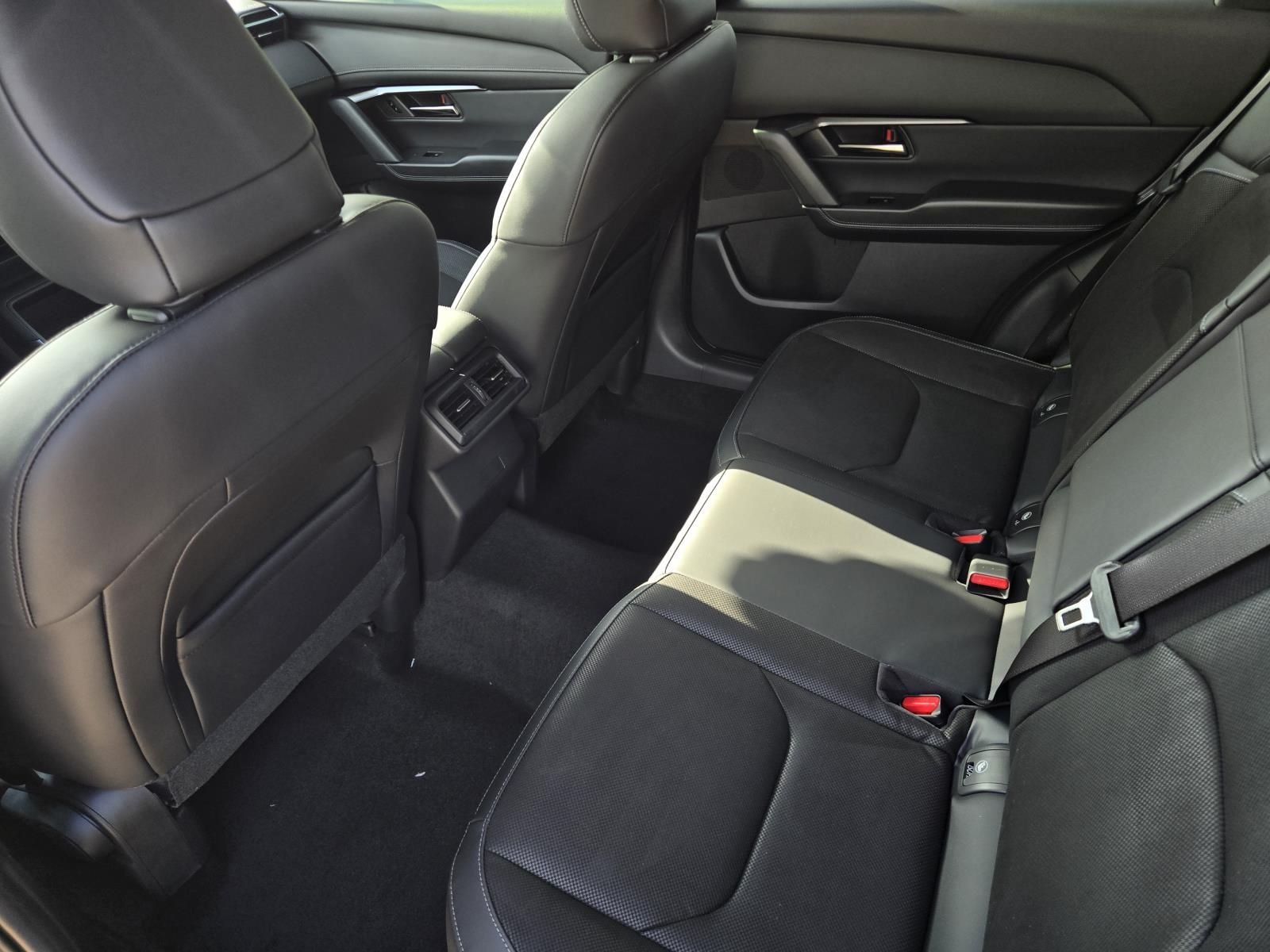 New 2026 Machine Gray Metallic Mazda 2.5 S Select AWD image 12