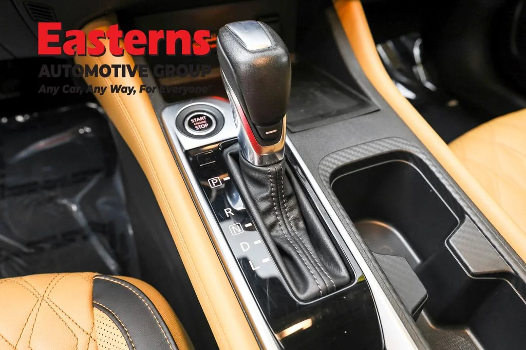 Used 2022 Red Nissan SV image 13