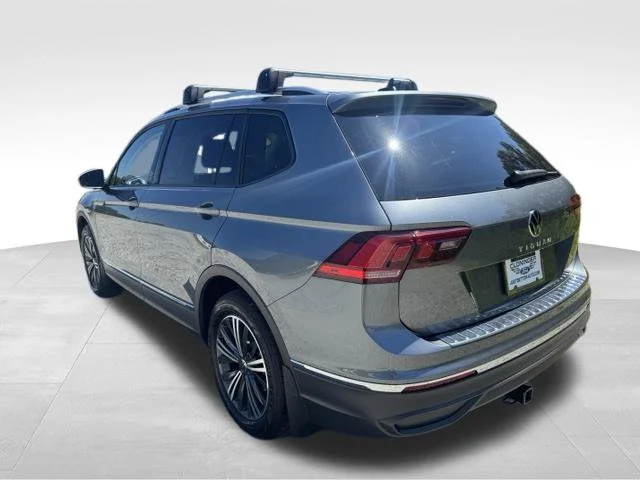Used 2024 Gray Volkswagen 2.0T Wolfsburg Edition image 5
