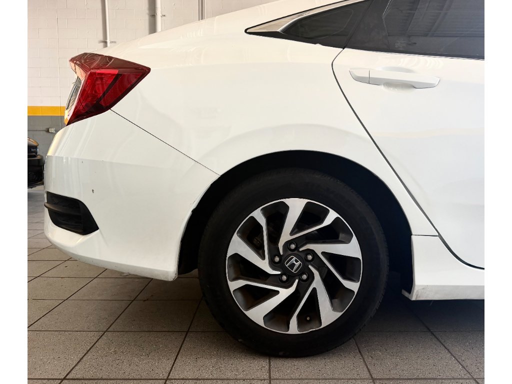 Used 2017 White Orchid Pearl Honda EX image 7