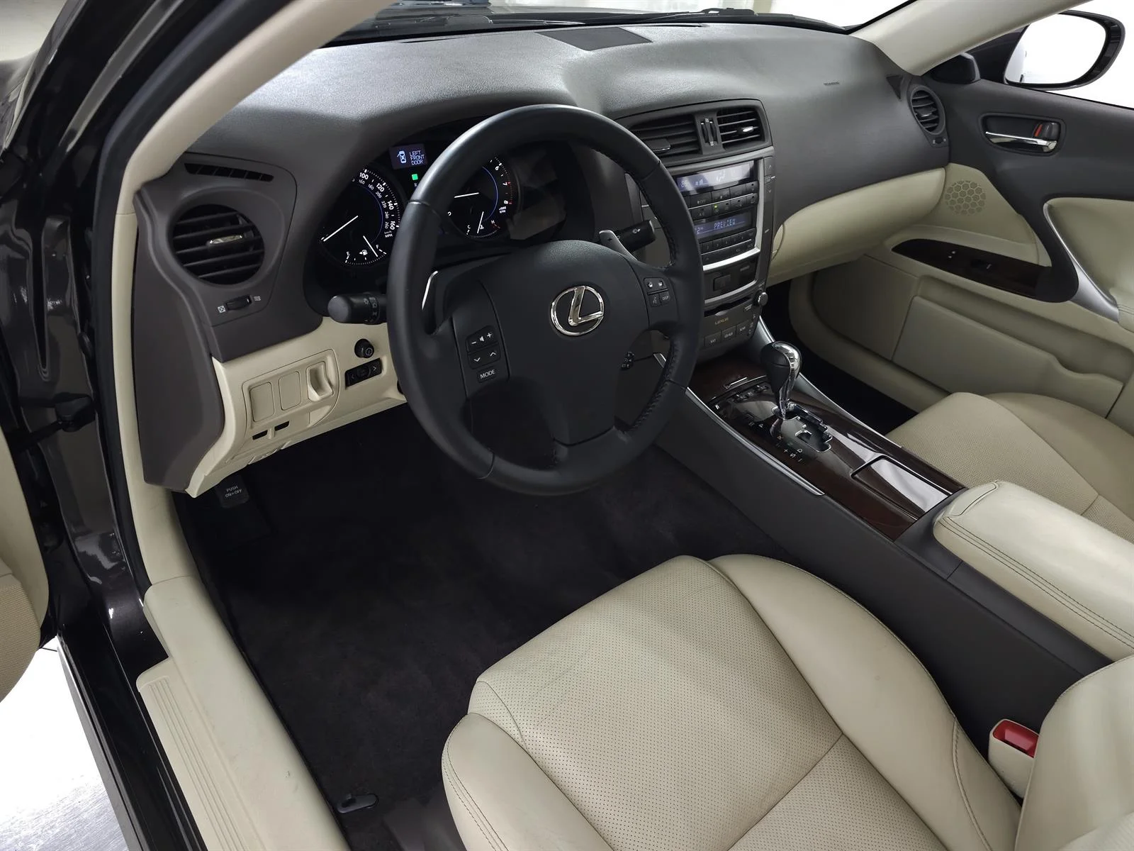 Used 2010 Brown Lexus  image 14