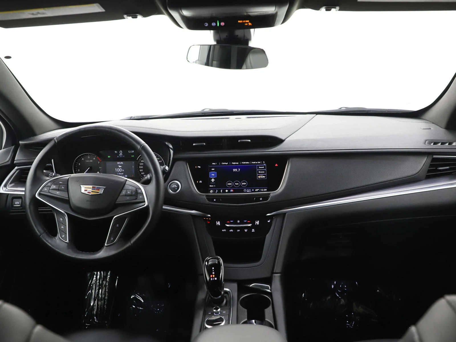 Used 2025 Gray Cadillac Luxury image 14