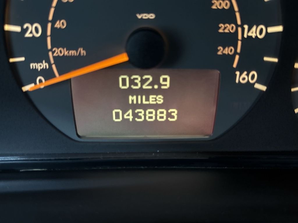 Used 2000 Black Mercedes-Benz CLK 430 image 25