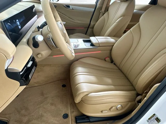 New 2027 Genesis G80 2.5T
