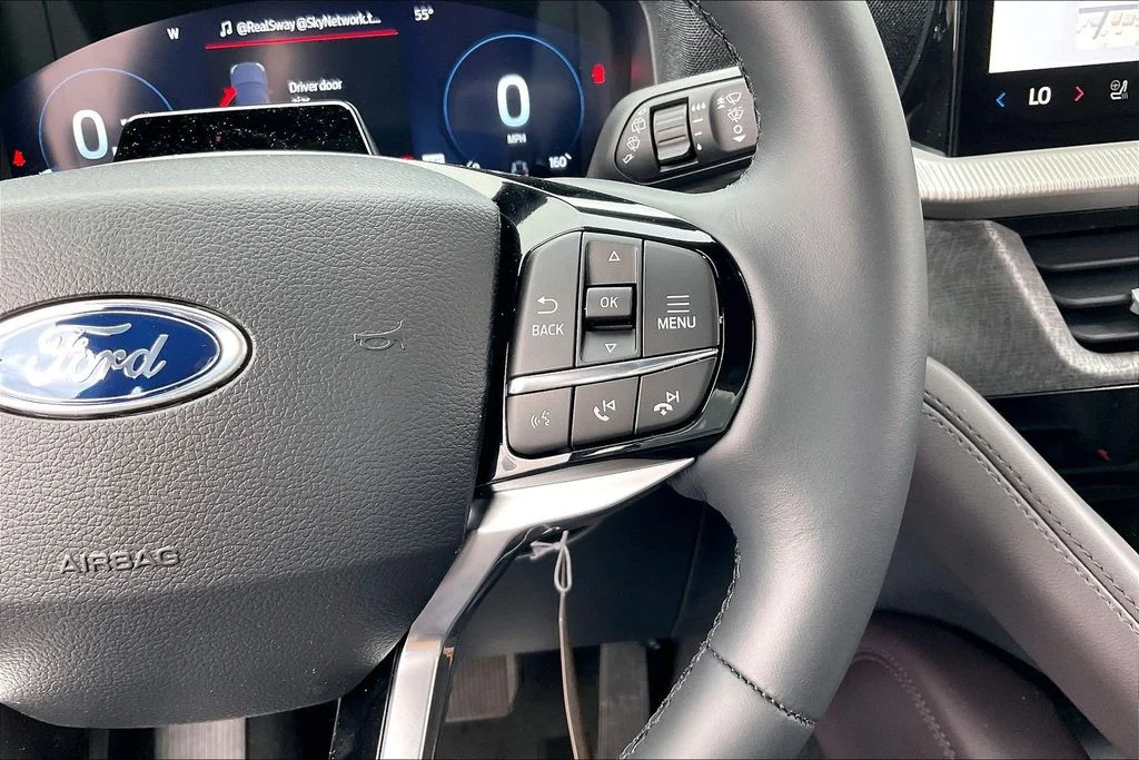 New 2026 Agate Black Metallic Ford Platinum™ image 18
