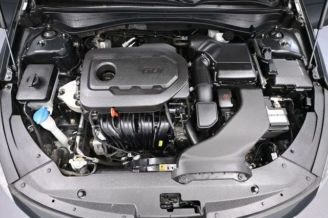 Used 2016 Green Kia LX image 40