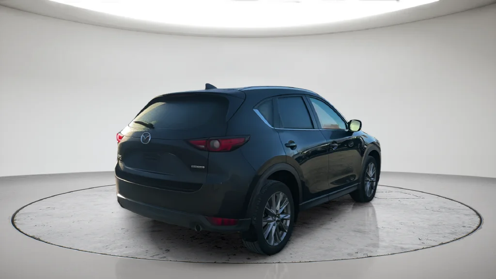 Used 2021 Black Mazda Grand Touring image 7