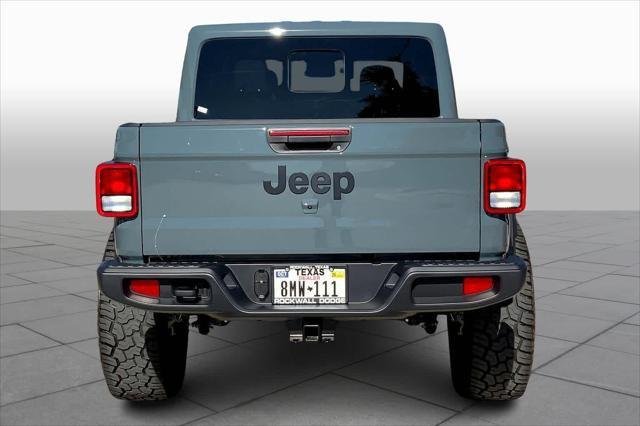 New 2025 Anvil Clear-Coat Exterior Paint Jeep Sport S image 16