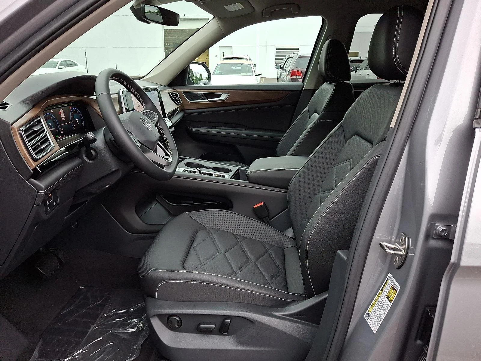 New 2026 Q3Q3/SLVMISTMET Volkswagen 2.0T SE image 12