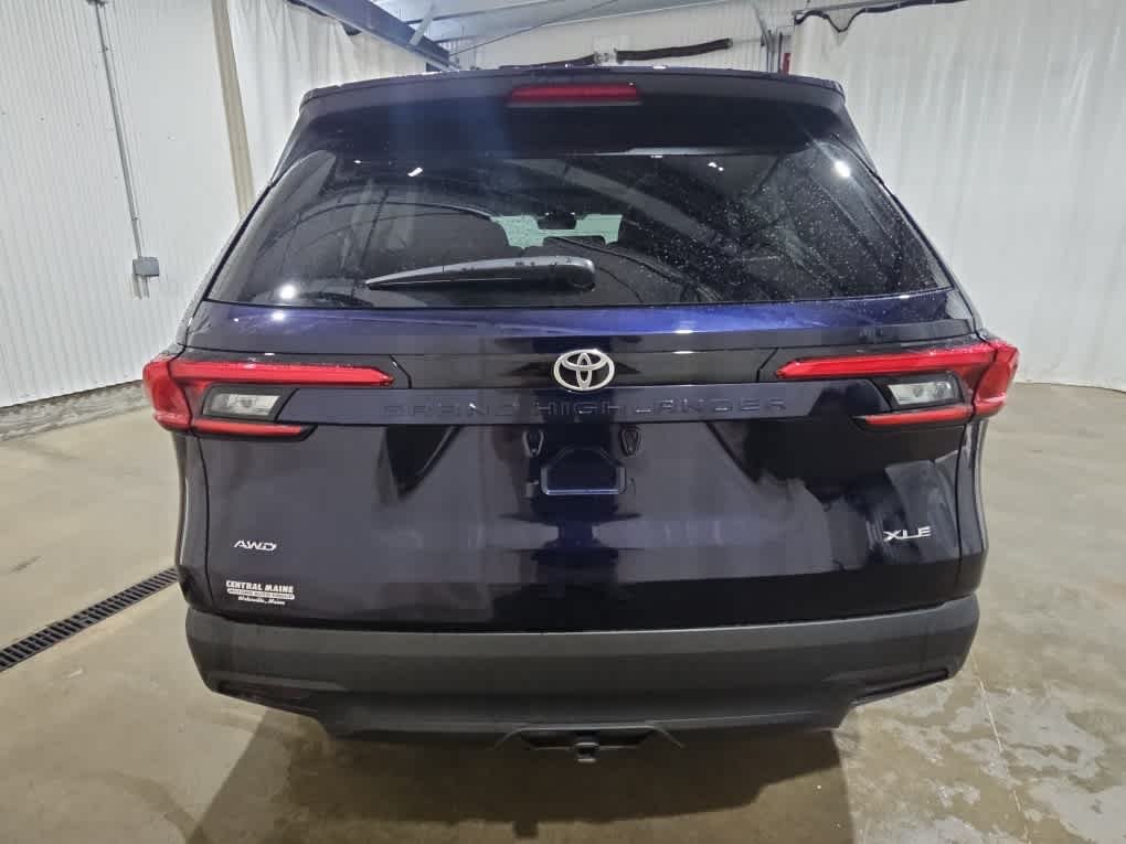 Used 2024 Blueprint Toyota XLE image 4