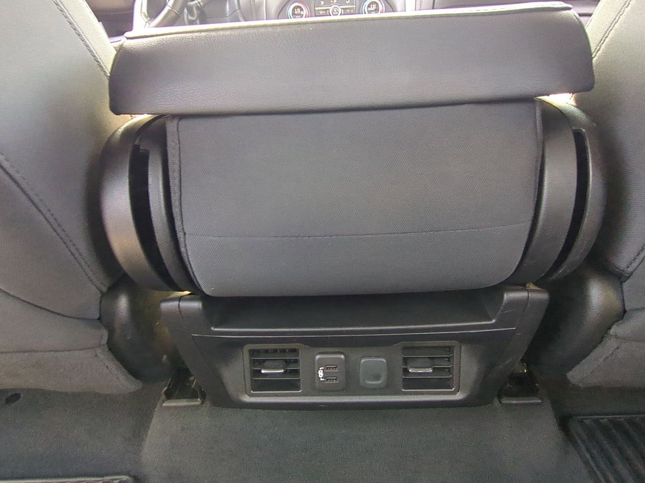 Used 2021 SUMMIT WHITE Chevrolet LT image 20