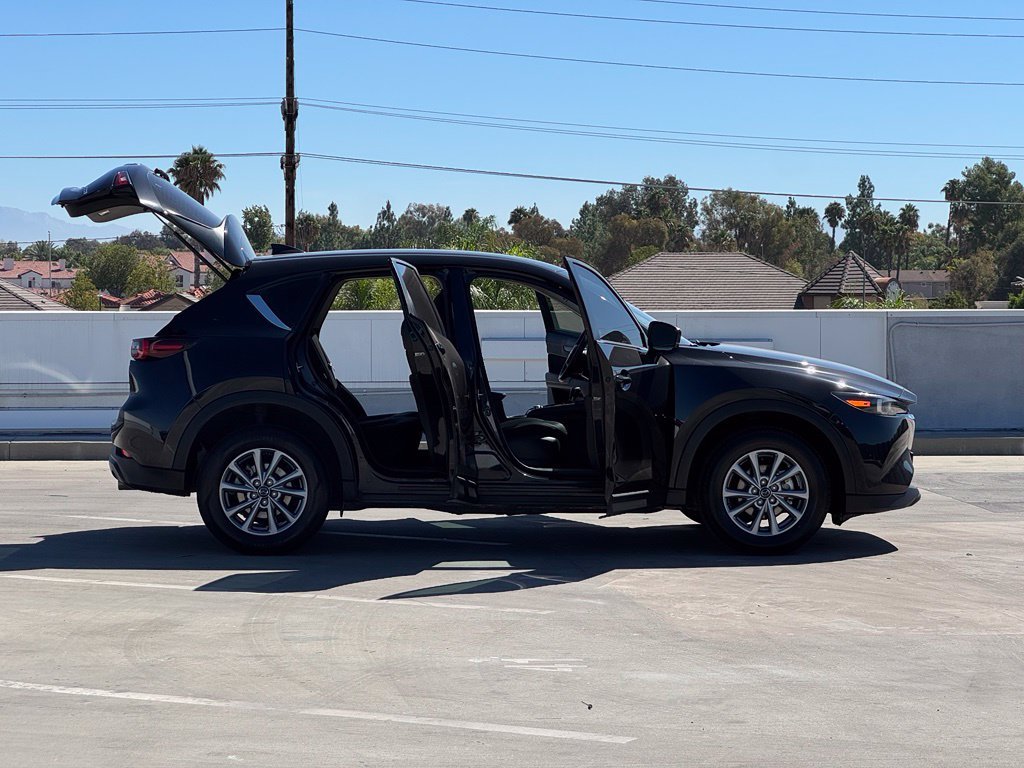 Used 2022 Jet Black Mazda 2.5 S image 29