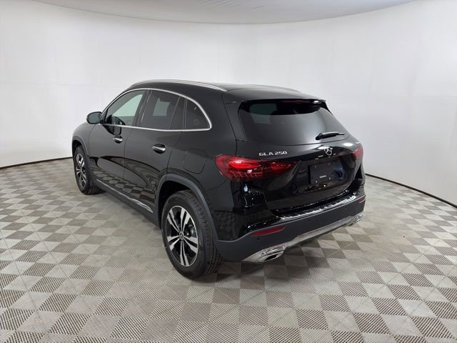 New 2026 Night Black Mercedes-Benz GLA 250 image 17