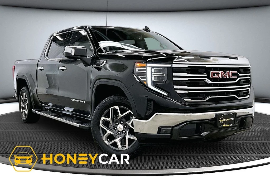 2023 GMC Sierra 4WD Crew Cab Short Box SLT's photo