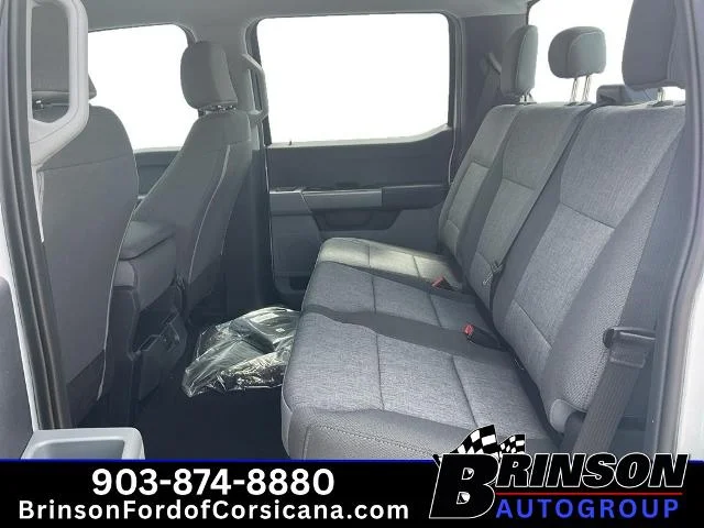 New 2026 Oxford White Ford F-250® XL image 24