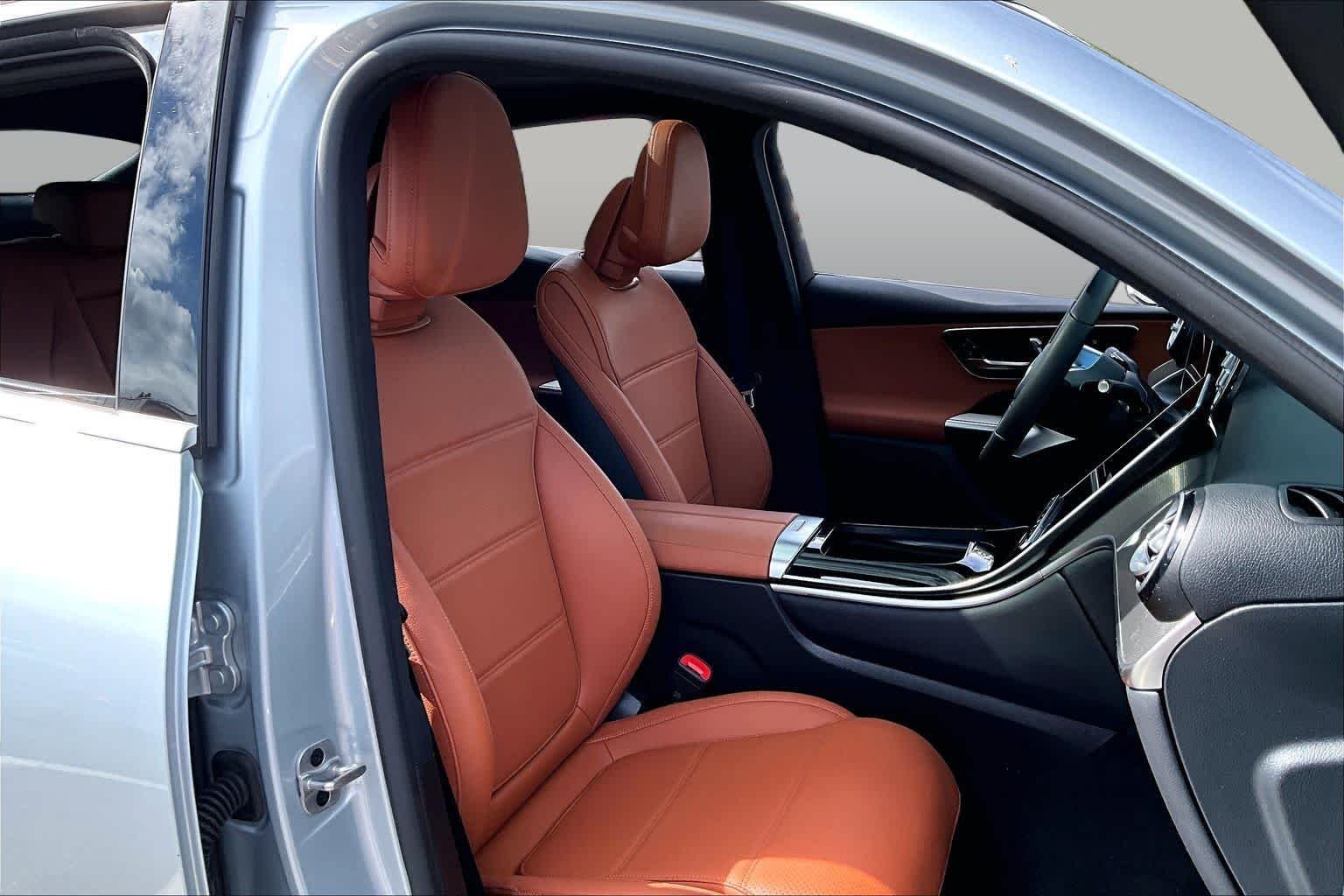 Certified Used 2025 Cirrus Silver Metallic Mercedes-Benz GLC 300 image 9