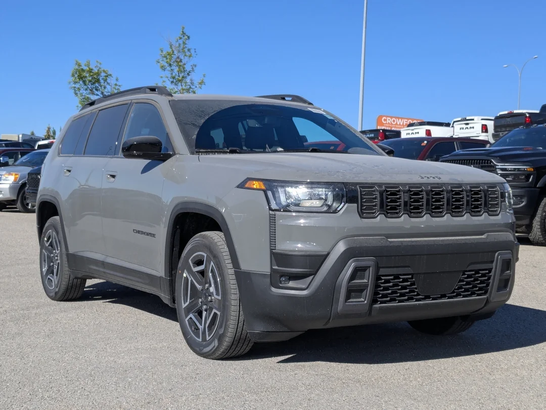 New 2026 Grey Jeep Limited - - 4x4 - Preferred Package 23G - Mopar Interior Protection Pckge-  Pano Sunroof & More! image 2