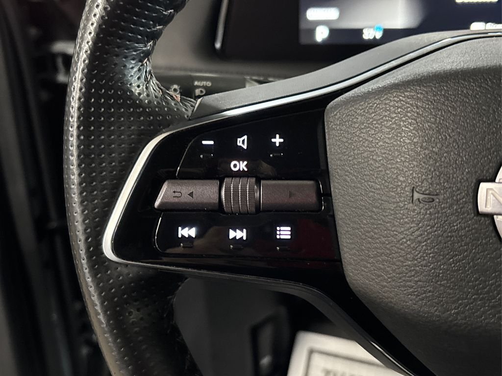 Used 2023 Gray Nissan ENGAGE image 27