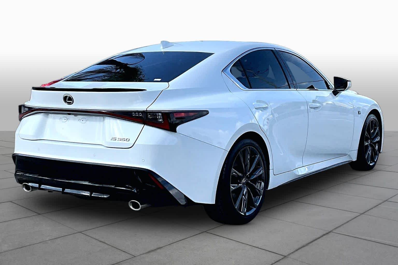 Used 2022 Ultra White Lexus F SPORT image 13