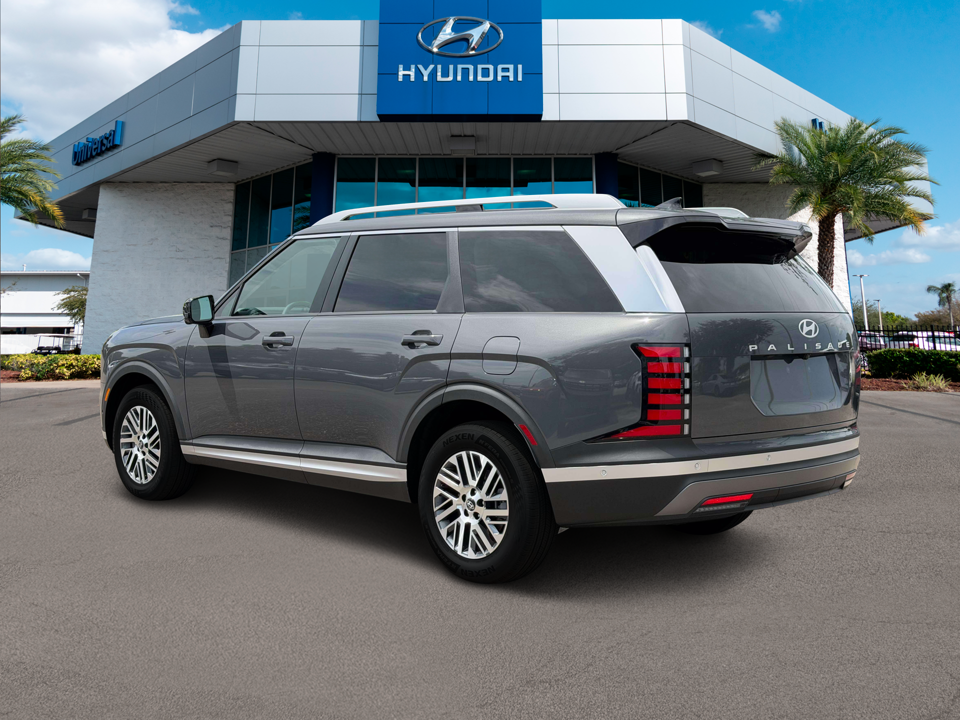 New 2027 Gray Hyundai SEL Premium FWD image 4