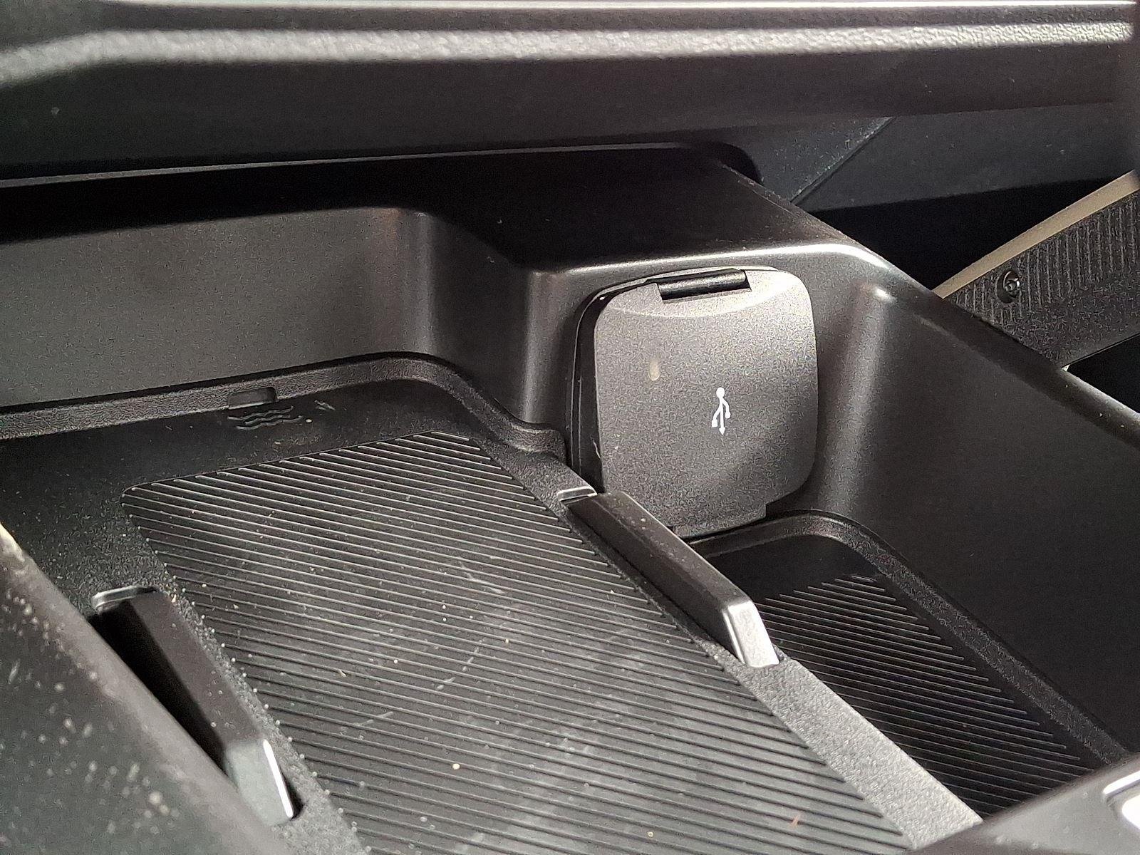 New 2026 Avalanche Gray Ford Badlands® image 16