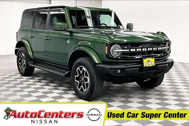 2025 Ford Bronco Outer Banks 4x4's photo