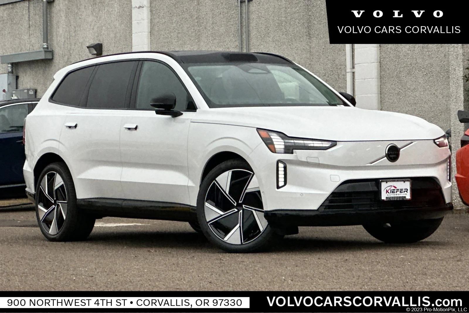 2025 Volvo EX90