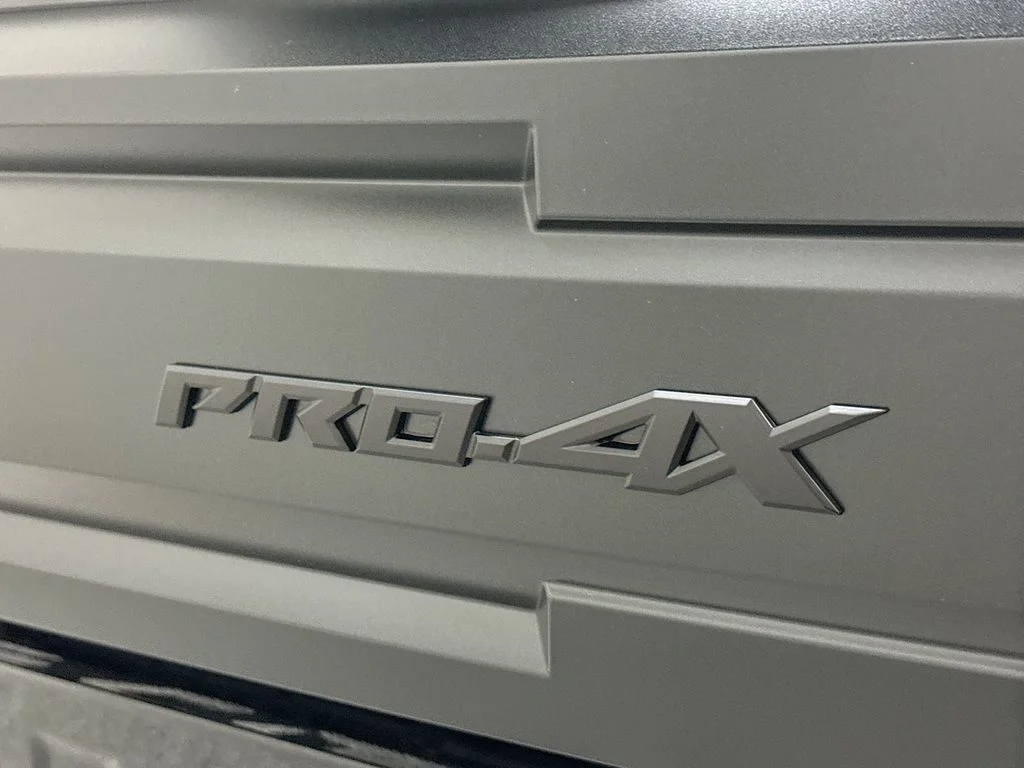2026 Nissan Frontier PRO-4X - Photo 17
