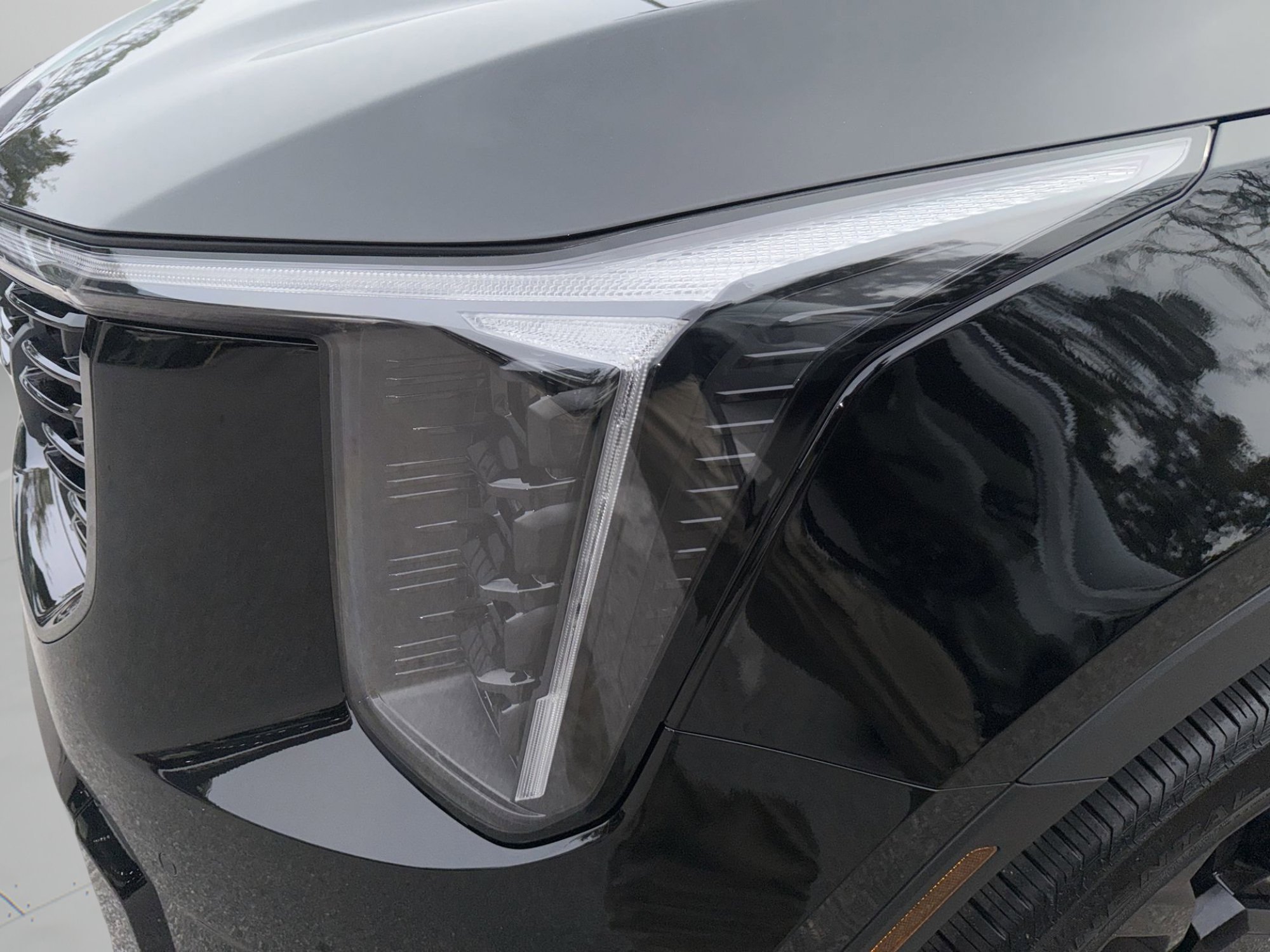 New 2026 Ebony Black Kia X-Line SX AWD image 6