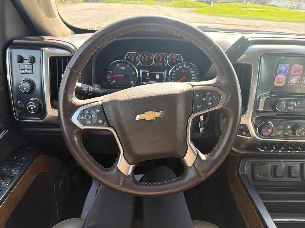 Used 2017 BUTTE RED METALLIC Chevrolet LTZ image 13