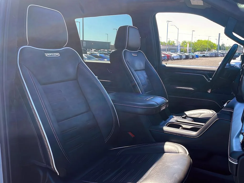 Used 2024 Thunderstorm Grey GMC AT4X image 23