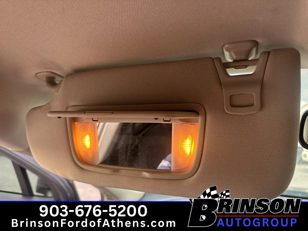 Used 2020 Agate Black Metallic Ford SE image 27