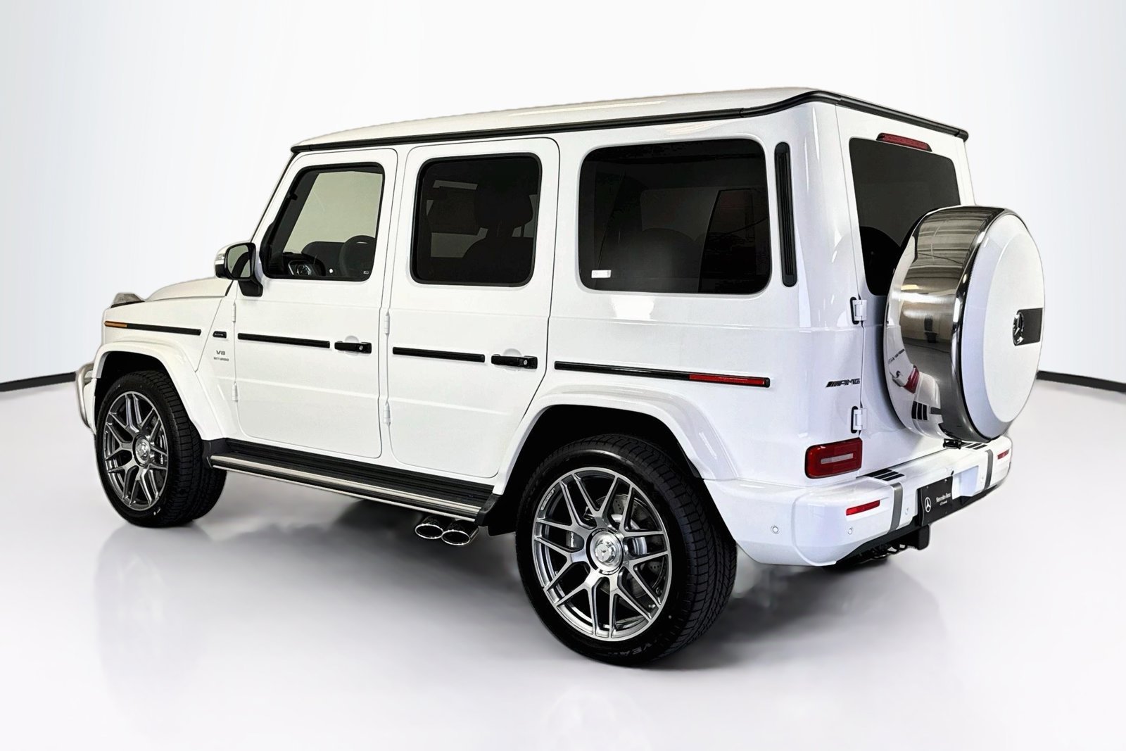 New 2027 Polar White Mercedes-Benz AMG® G 63 image 7