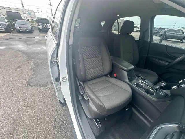 Used 2021 White Chevrolet LT image 25