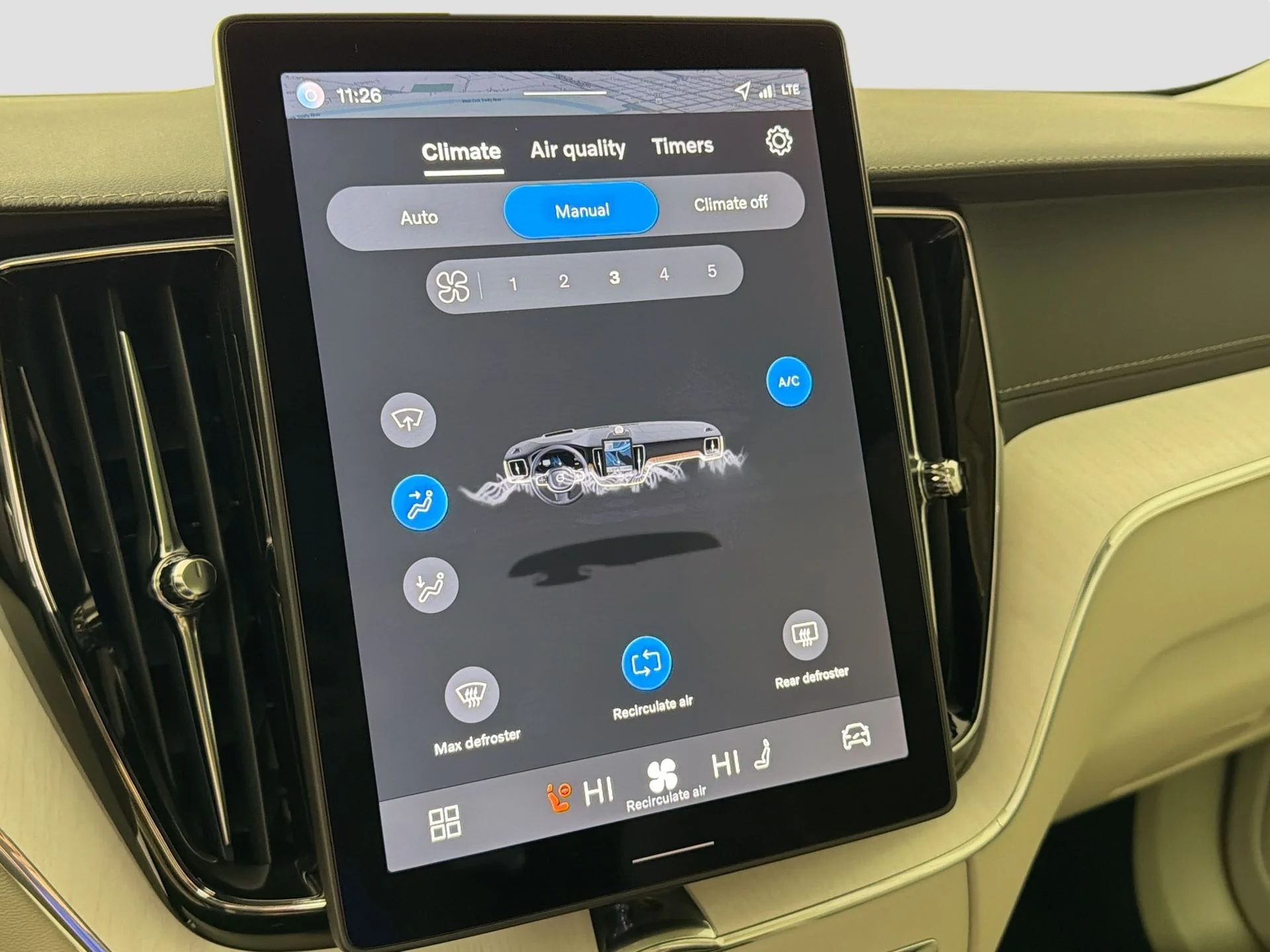 2026 Volvo XC60 Ultra - Photo 16