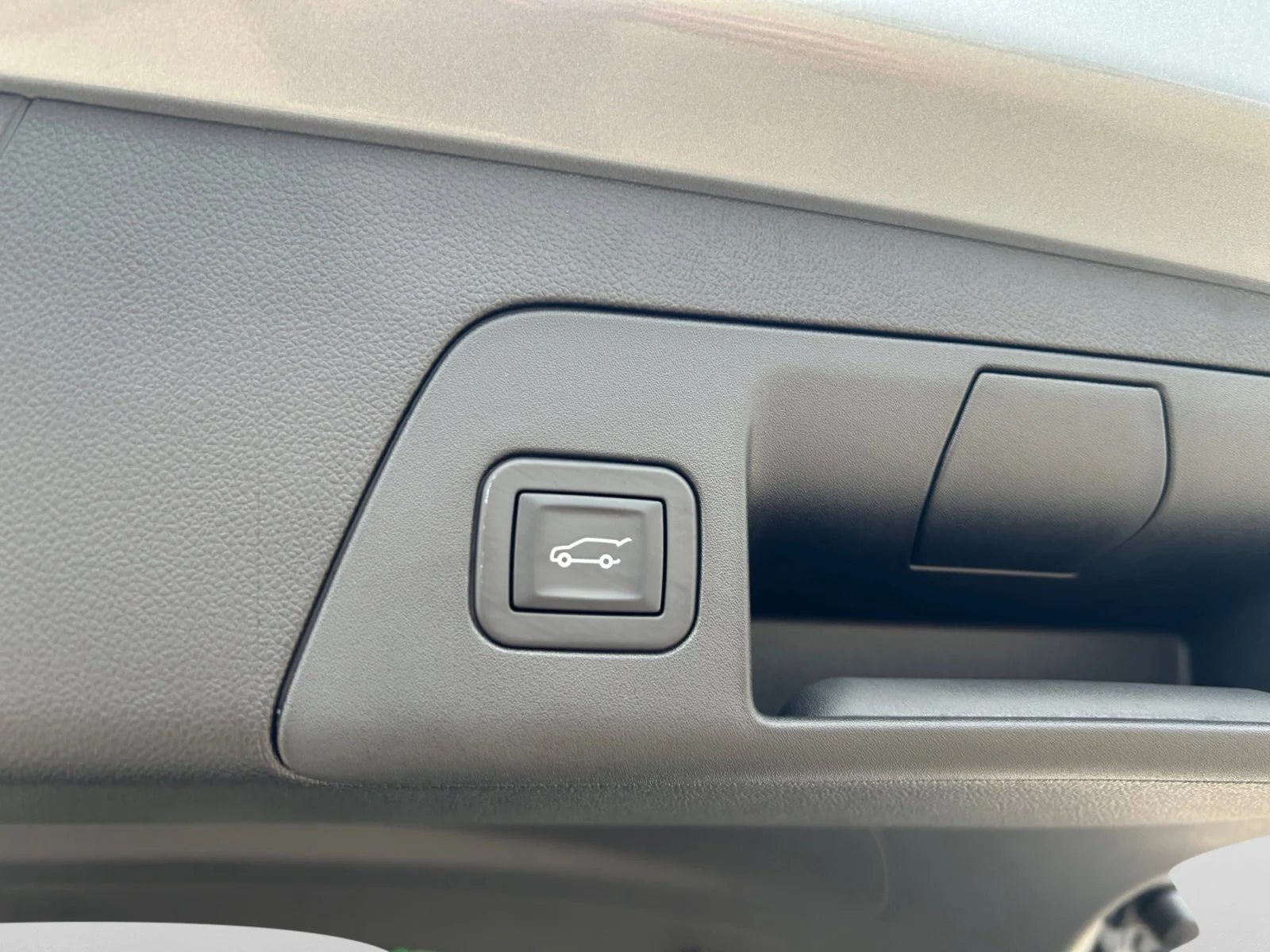 New 2026 Moonstone Grey Metallic Buick Preferred AWD image 11